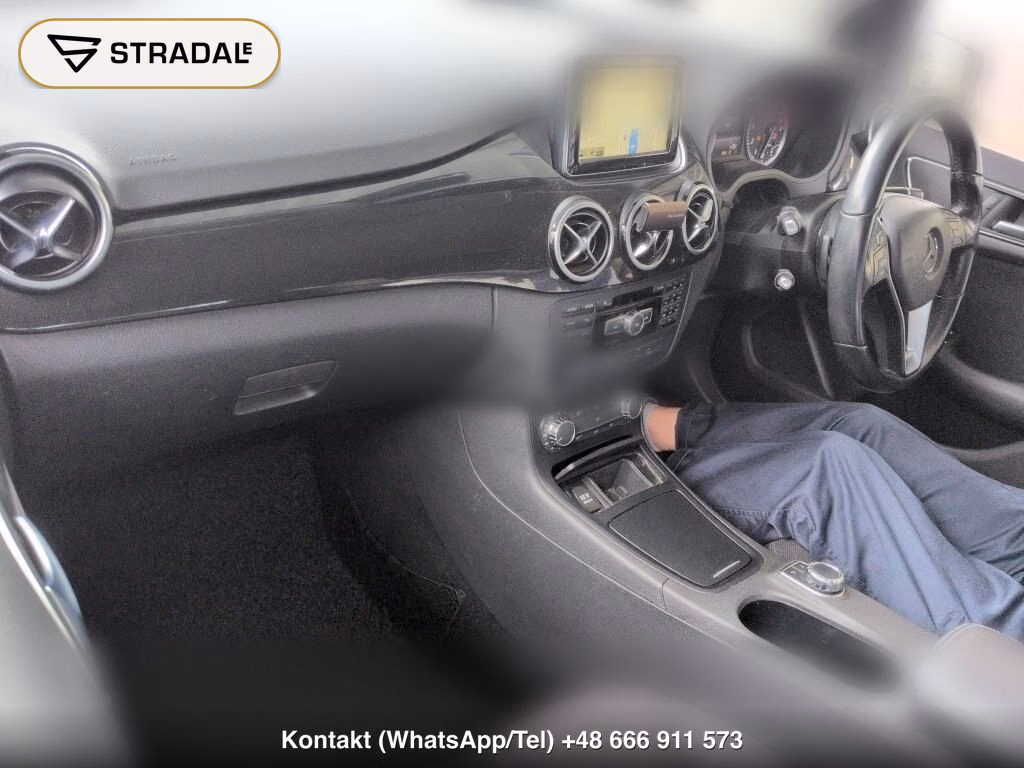 MERCEDES BENZ B-CLASS B180, miniaturka 4