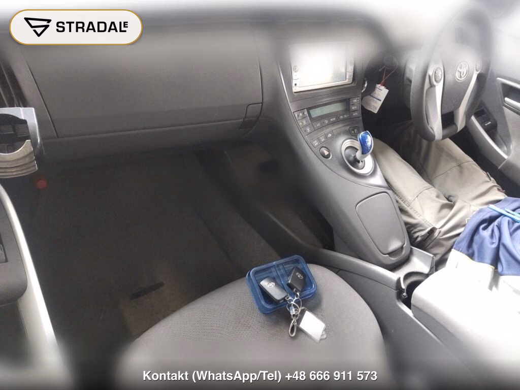 TOYOTA PRIUS 5D S, miniaturka 4
