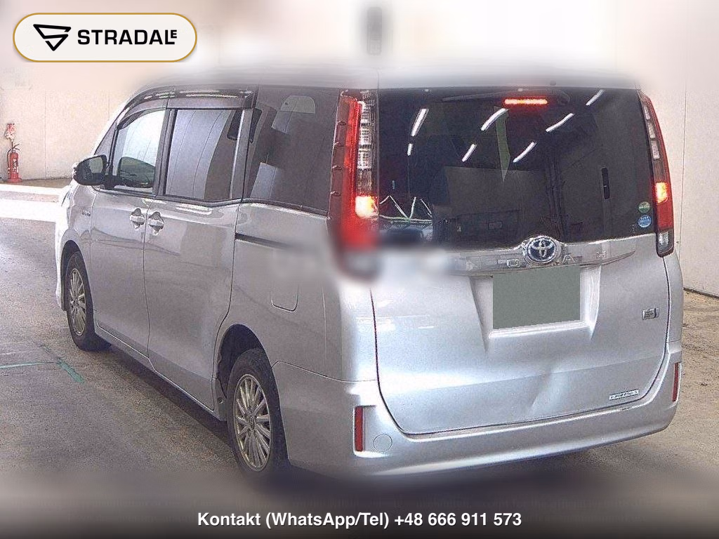 TOYOTA NOAH HYBRID X, miniaturka 3