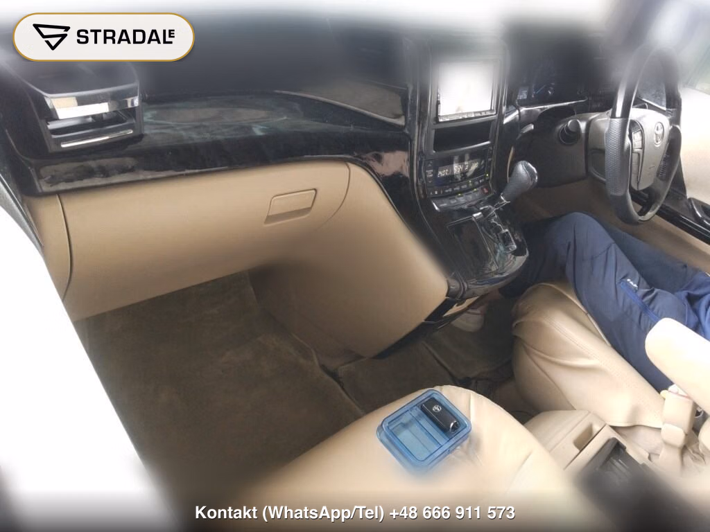 TOYOTA ALPHARD 240X, miniaturka 4