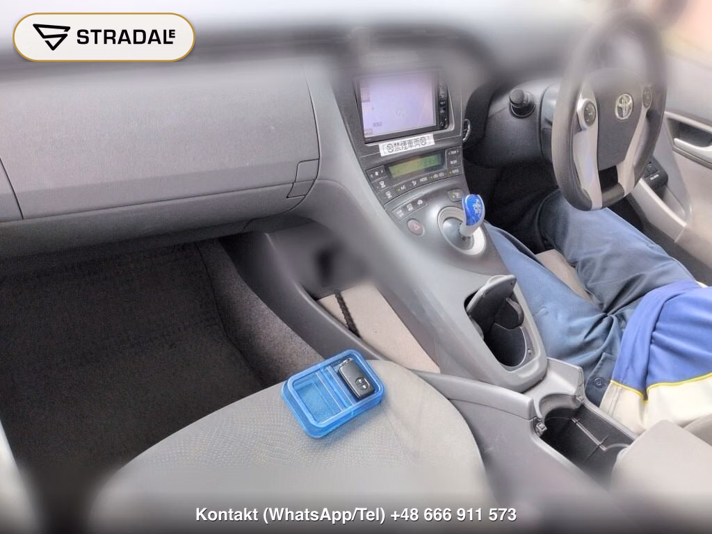 TOYOTA PRIUS 5D S, miniaturka 4