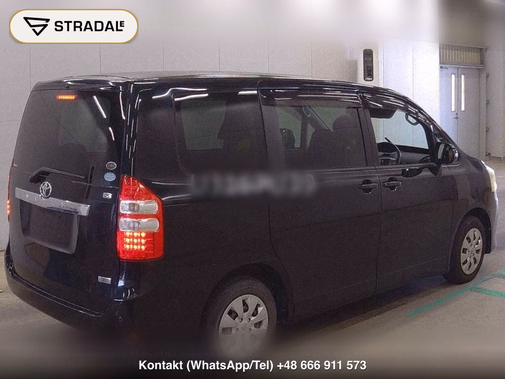 TOYOTA NOAH X, miniaturka 6
