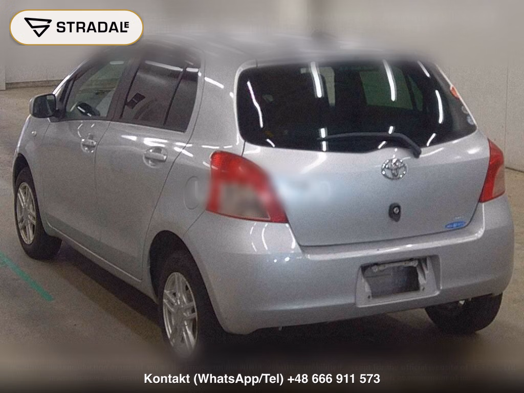 TOYOTA VITZ 5D 4WD F, miniaturka 3