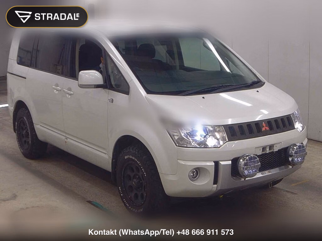 MITSUBISHI DELICA D:5 4WD G POWER PACKAGE 2011, aukcja z Japonii, zdjęcie 1