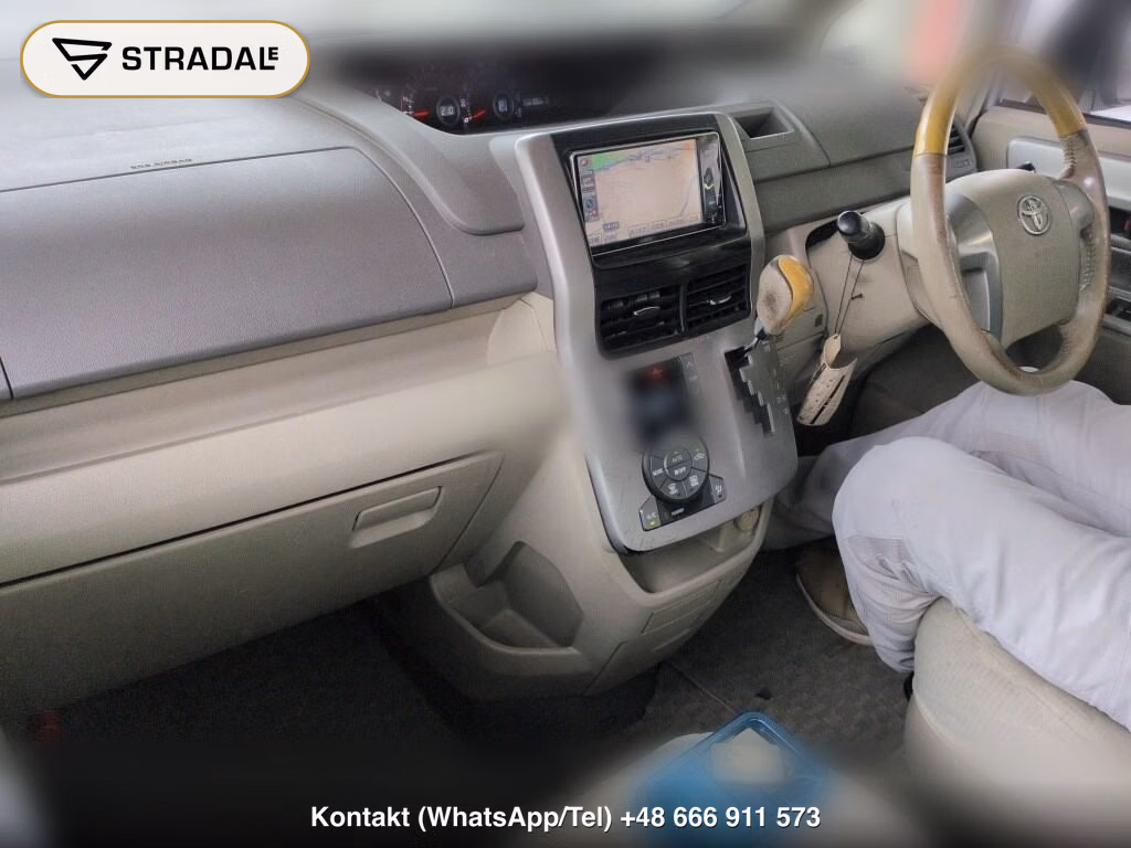 TOYOTA NOAH S, miniaturka 4