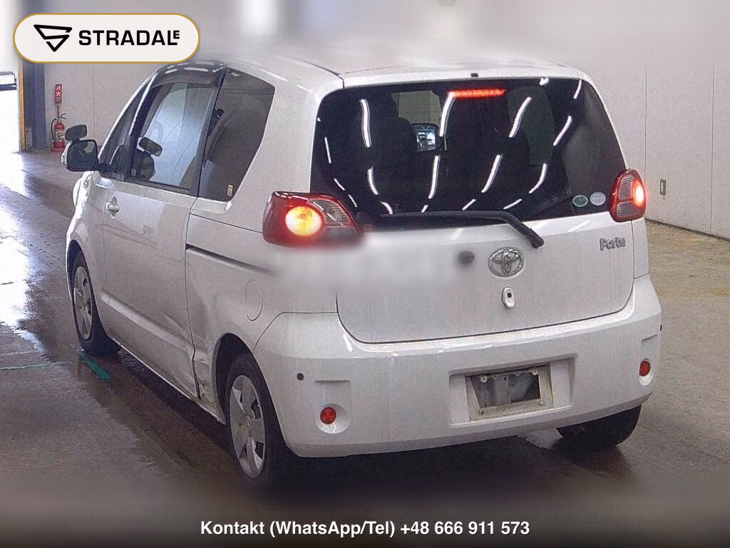 TOYOTA PORTE 3D 130I, miniaturka 3