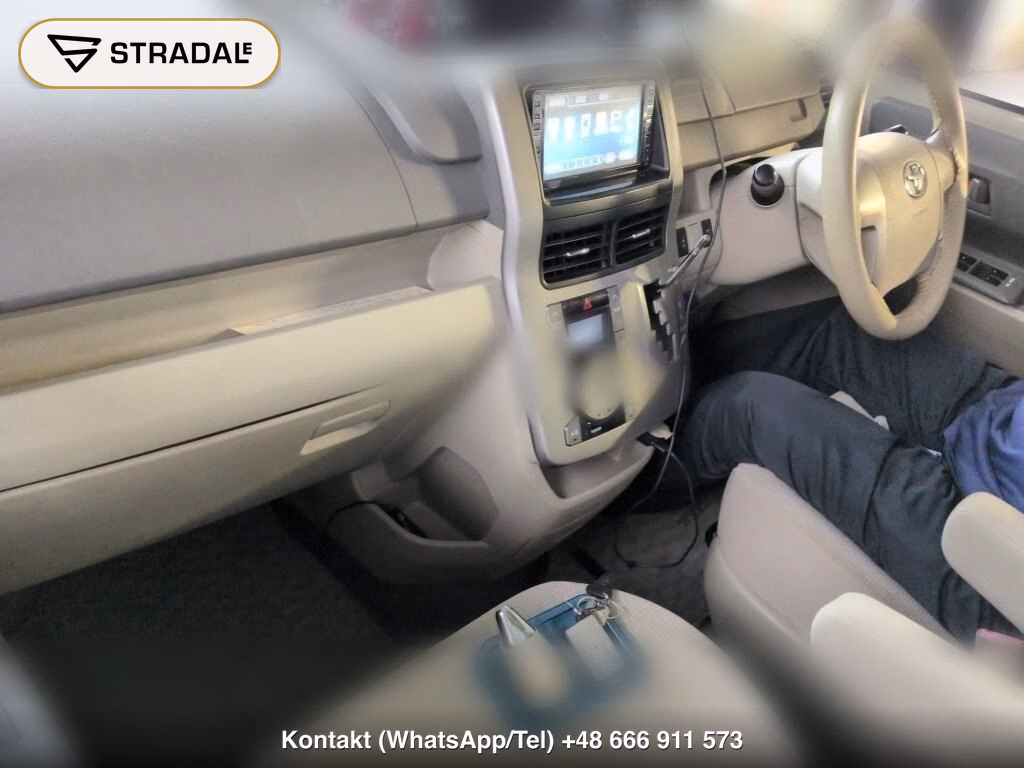 TOYOTA NOAH 4WD X L SELECTION, miniaturka 4