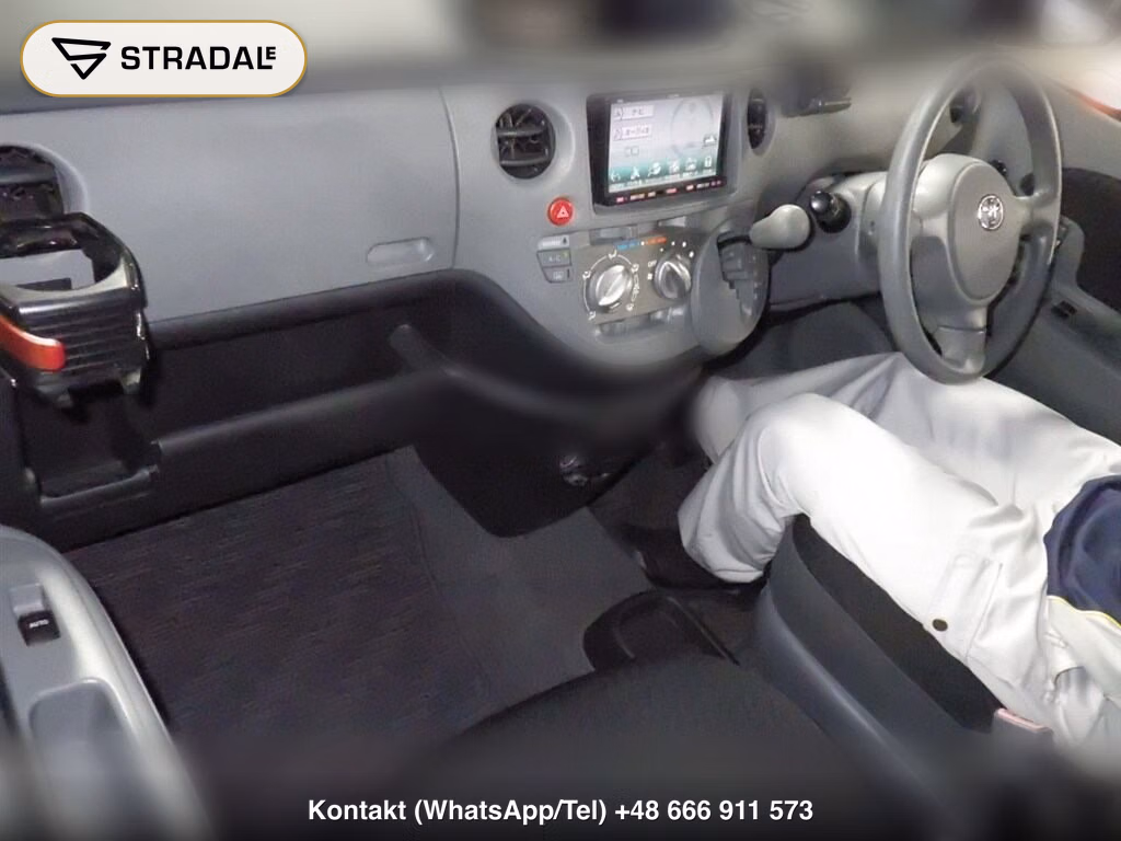 TOYOTA SIENTA X LIMITED, miniaturka 4