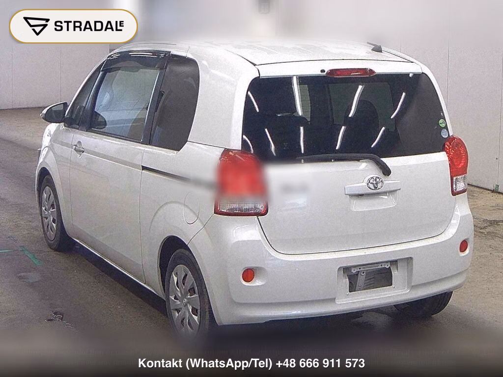 TOYOTA PORTE 4D X, miniaturka 3