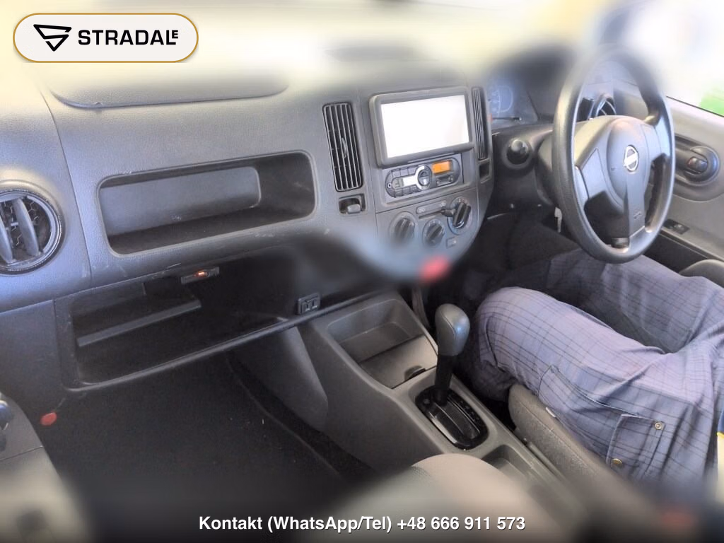 NISSAN AD VE, miniaturka 4