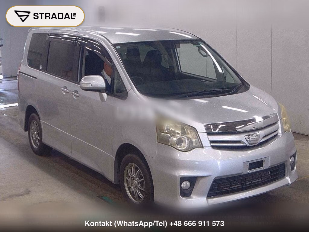 TOYOTA NOAH 4WD SI, miniaturka 2