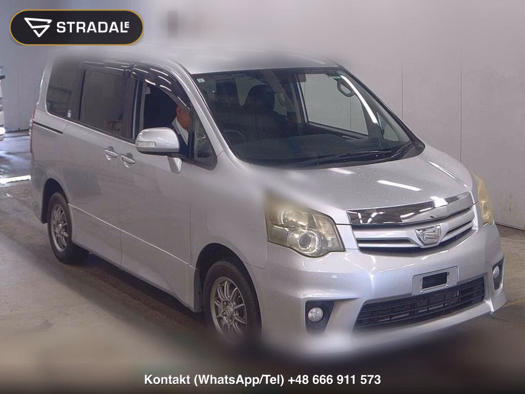 TOYOTA NOAH 4WD SI 2011, aukcja z Japonii, zdjęcie 1