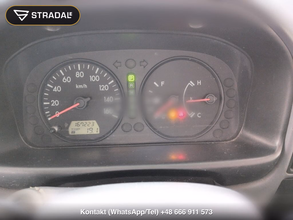 MAZDA BONGO VAN 4D DX, miniaturka 4