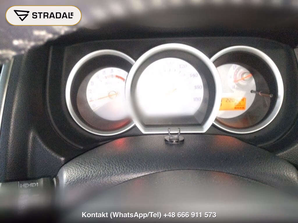 NISSAN TIIDA 15M SV + PLASMA, miniaturka 7