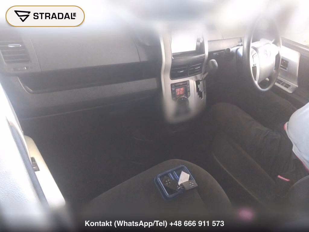 TOYOTA NOAH X SMART EDITION, miniaturka 4