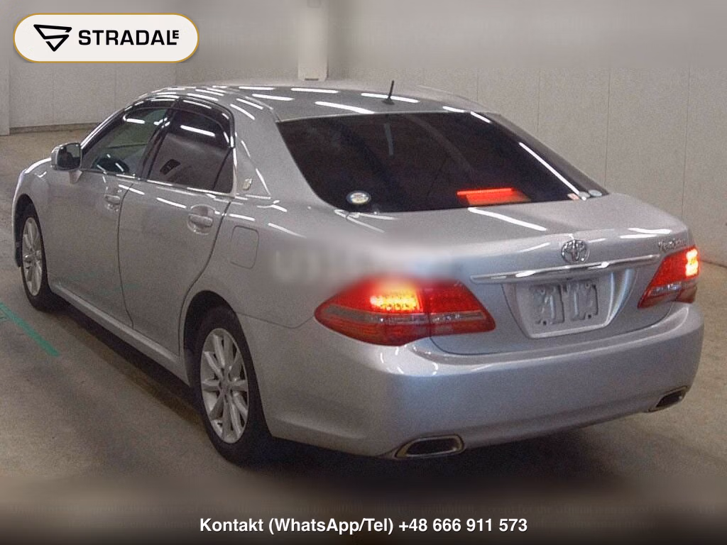 TOYOTA CROWN 4D 3.0 ROYAL SALOON ANNIVERSARY EDITION, miniaturka 3