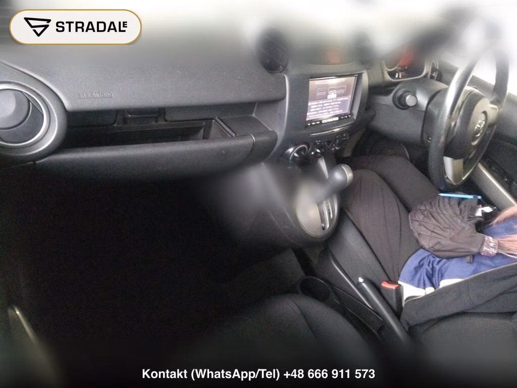 MAZDA DEMIO 5D 15C, miniaturka 4