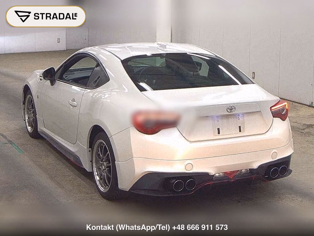 TOYOTA 86 GT, miniaturka 3