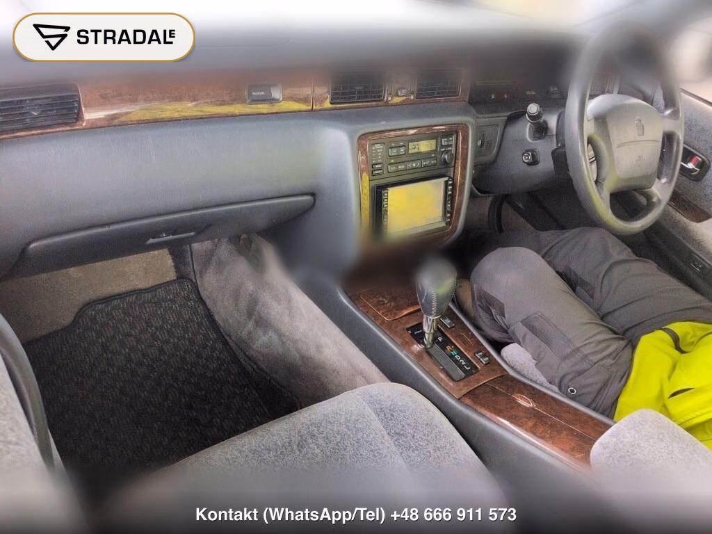 TOYOTA CROWN 4HT ROYAL SALOON G, miniaturka 4