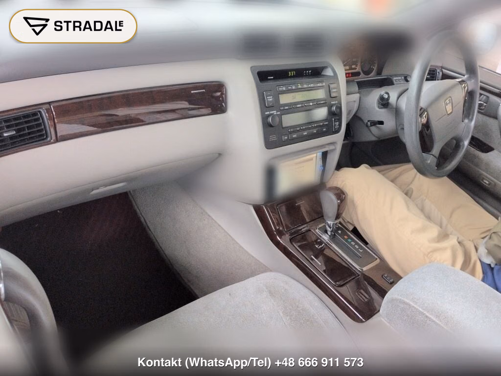 TOYOTA CROWN 4D, miniaturka 4