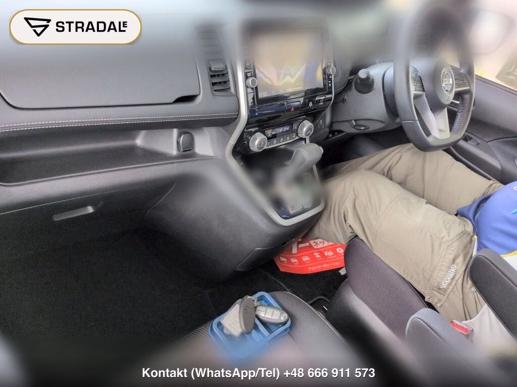 NISSAN SERENA 5D HIGHWAY STAR, miniaturka 4