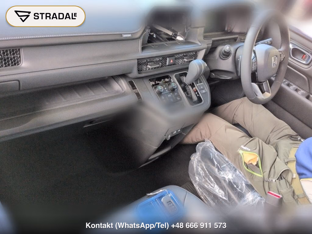 HONDA STEPWAGON SPADA 4WD SPADA, miniaturka 4