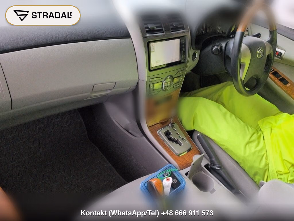 TOYOTA COROLLA AXIO G, miniaturka 4