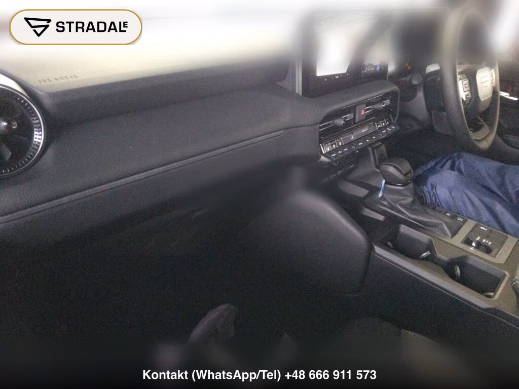 TOYOTA LAND CRUISER 250 4WD VX, miniaturka 4