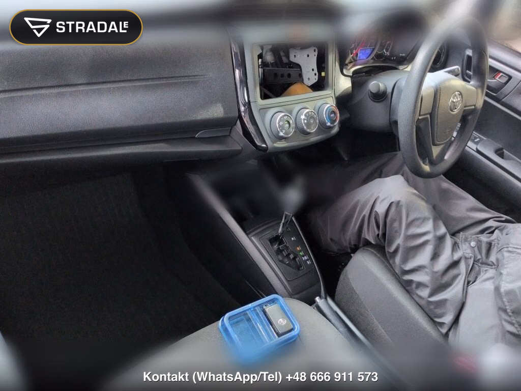 TOYOTA COROLLA AXIO EX, miniaturka 4