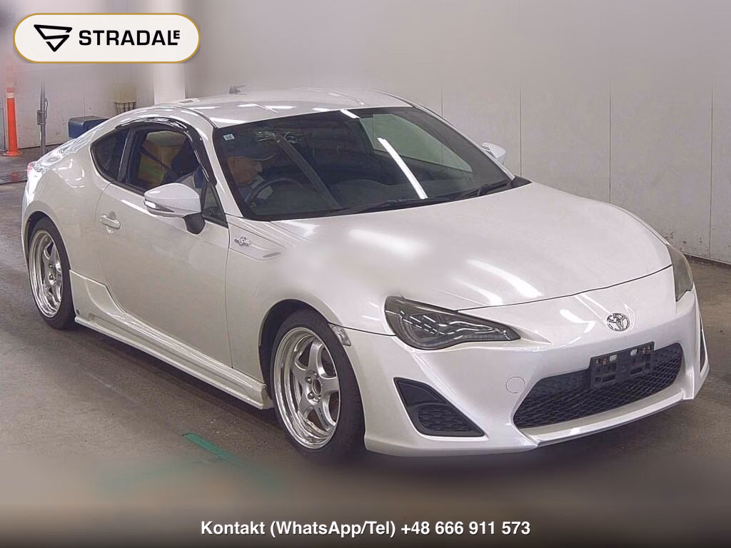 TOYOTA 86 G 2013, aukcja z Japonii, zdjęcie 1