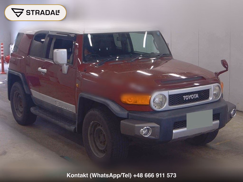 TOYOTA FJ CRUISER 4WD COLOR PACKAGE 2011, aukcja z Japonii, zdjęcie 1