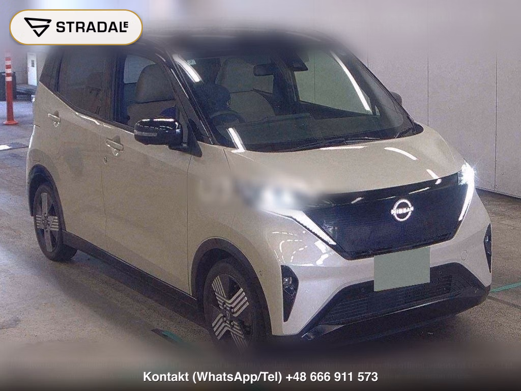 NISSAN SAKURA G, miniaturka 2