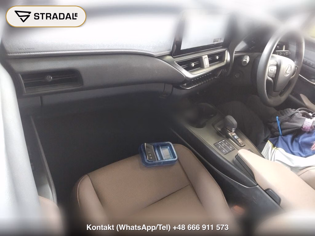 LEXUS UX 4WD UX300H GRACEFUL EXPLORER, miniaturka 4
