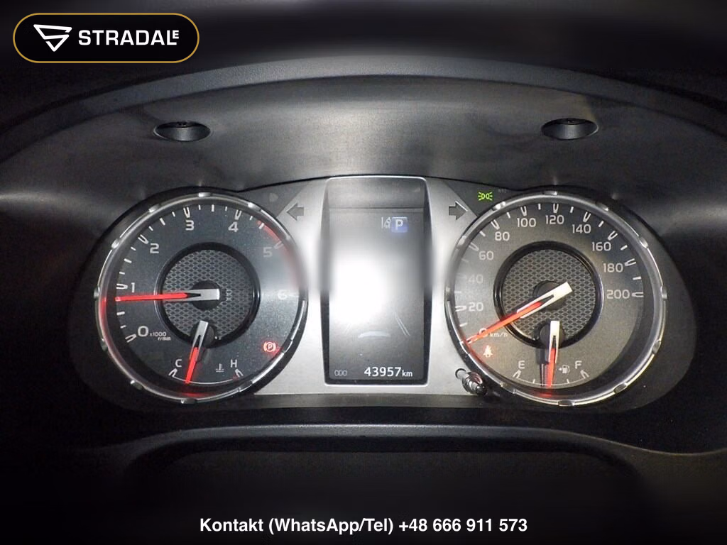 TOYOTA HILUX 4D 4WD Z GR SPORT, miniaturka 4