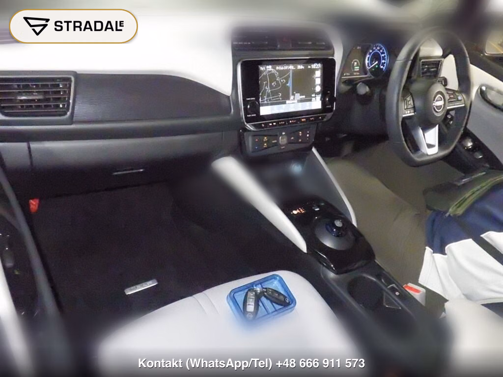 NISSAN LEAF X V SELECTION, miniaturka 4
