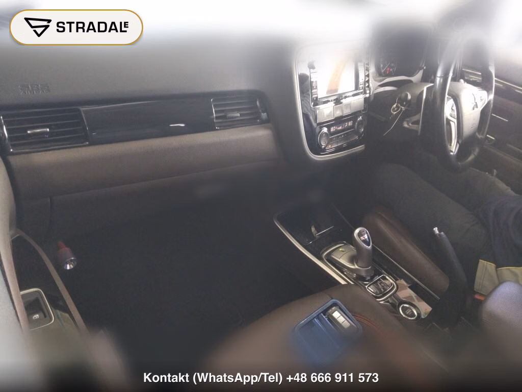 MITSUBISHI OUTLANDER PHEV 4WD G PREMIUM PACKAGE, miniaturka 4