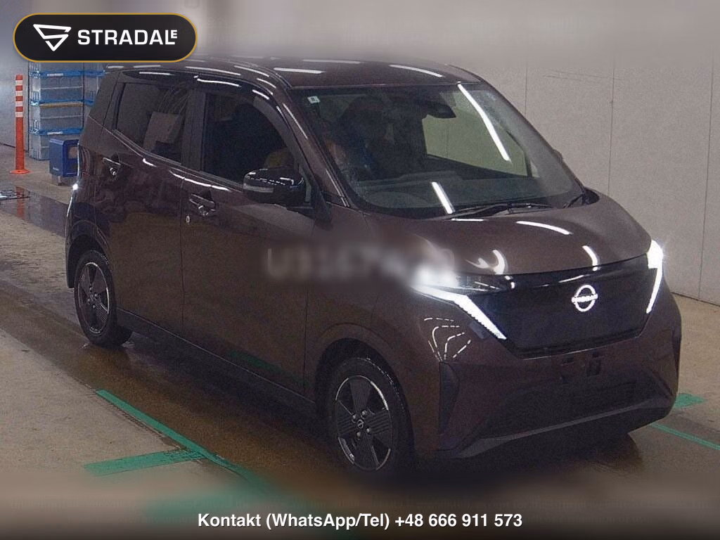 NISSAN SAKURA G, miniaturka 2