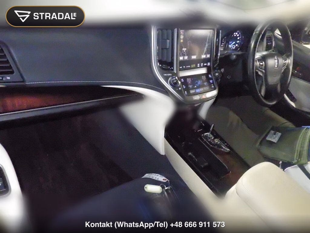 TOYOTA CROWN HYBRID ROYAL SALOON, miniaturka 4