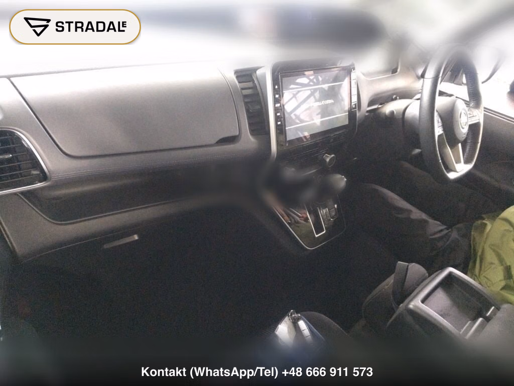 NISSAN SERENA 5D HIGHWAY STAR V, miniaturka 4