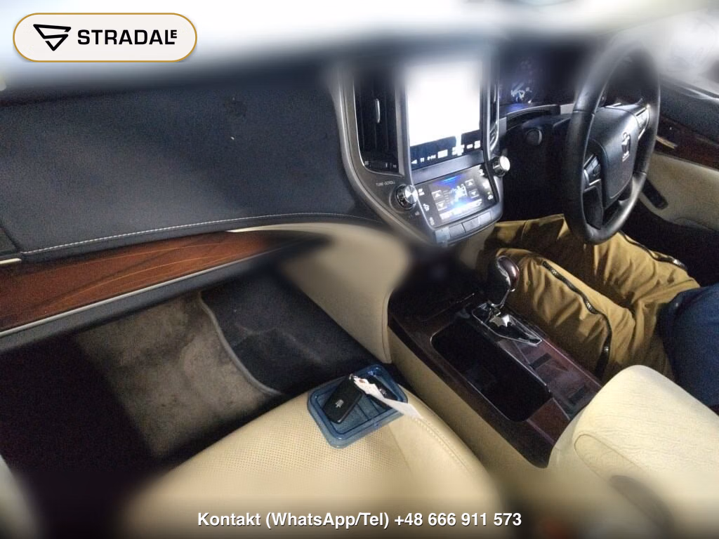 TOYOTA CROWN HYBRID 4WD ROYAL SALOON FOUR, miniaturka 4