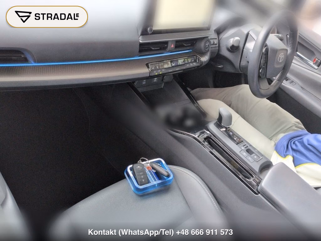 TOYOTA PRIUS 5D Z, miniaturka 4