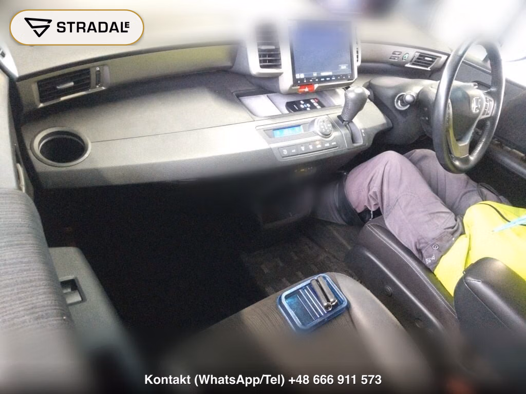 HONDA FREED SPIKE HYBRID HYBRID PREMIUM EDITION, miniaturka 4