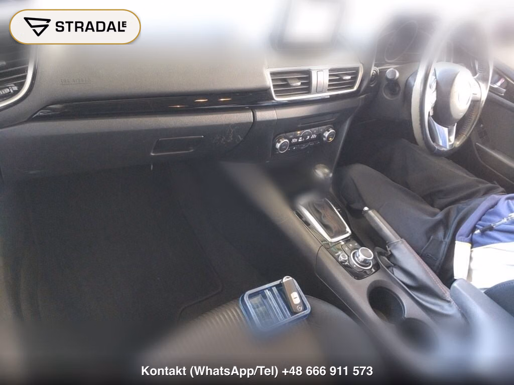 MAZDA AXELA SPORT 15S, miniaturka 4