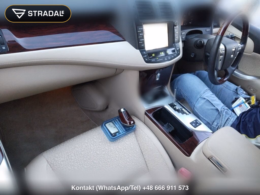 TOYOTA CROWN 4D ROYAL SALOON, miniaturka 4