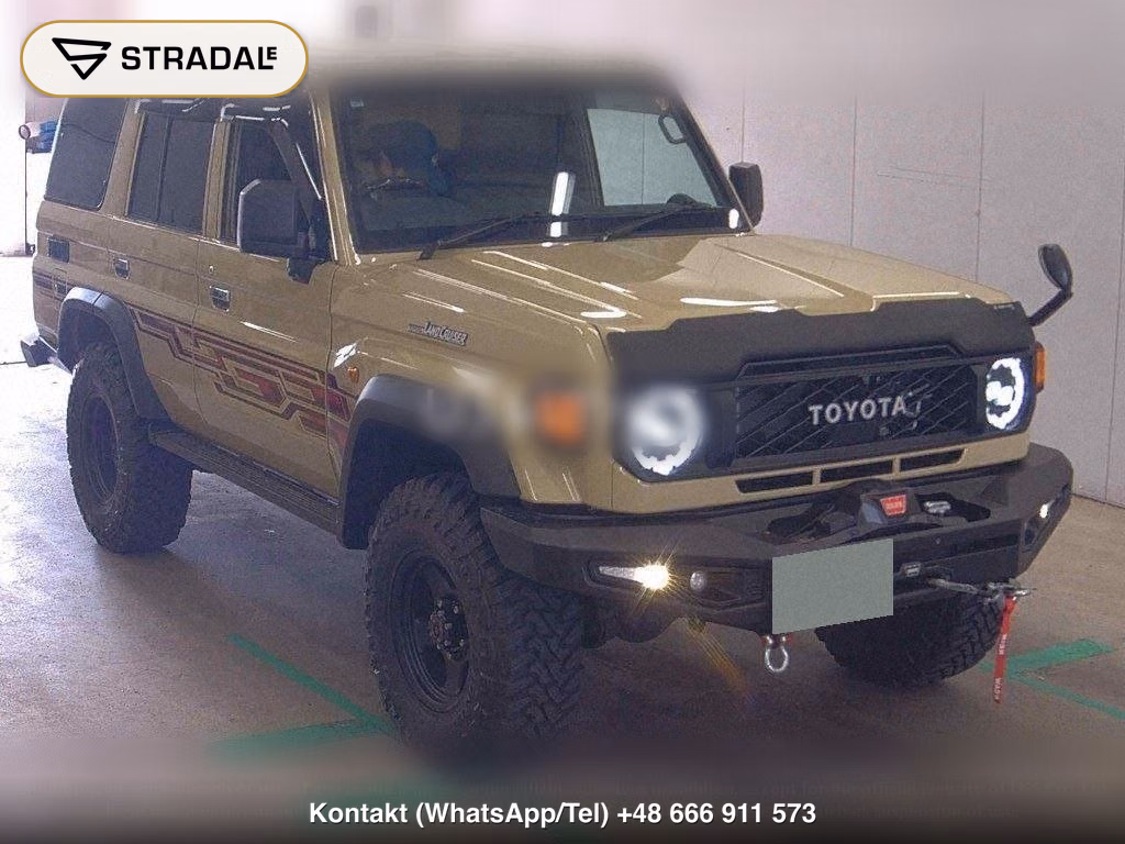 TOYOTA LAND CRUISER 70 5D 4WD AX, miniaturka 2