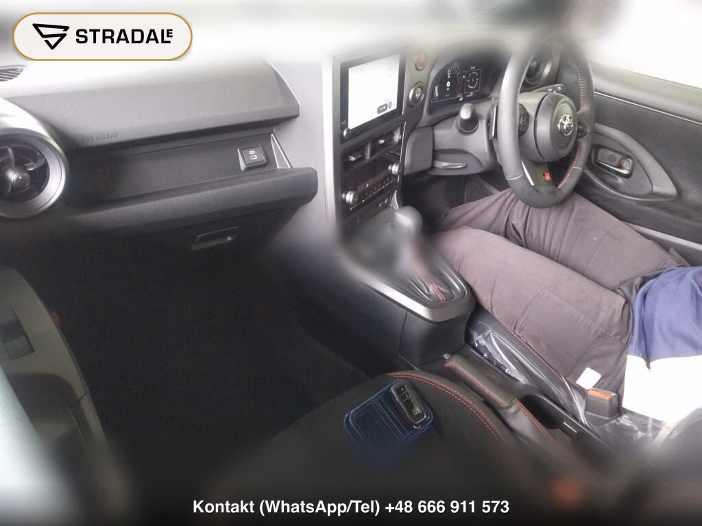 TOYOTA GR YARIS 4WD RZ HIGH PERFORMANCE + AERO PERFORMANCE P, miniaturka 4