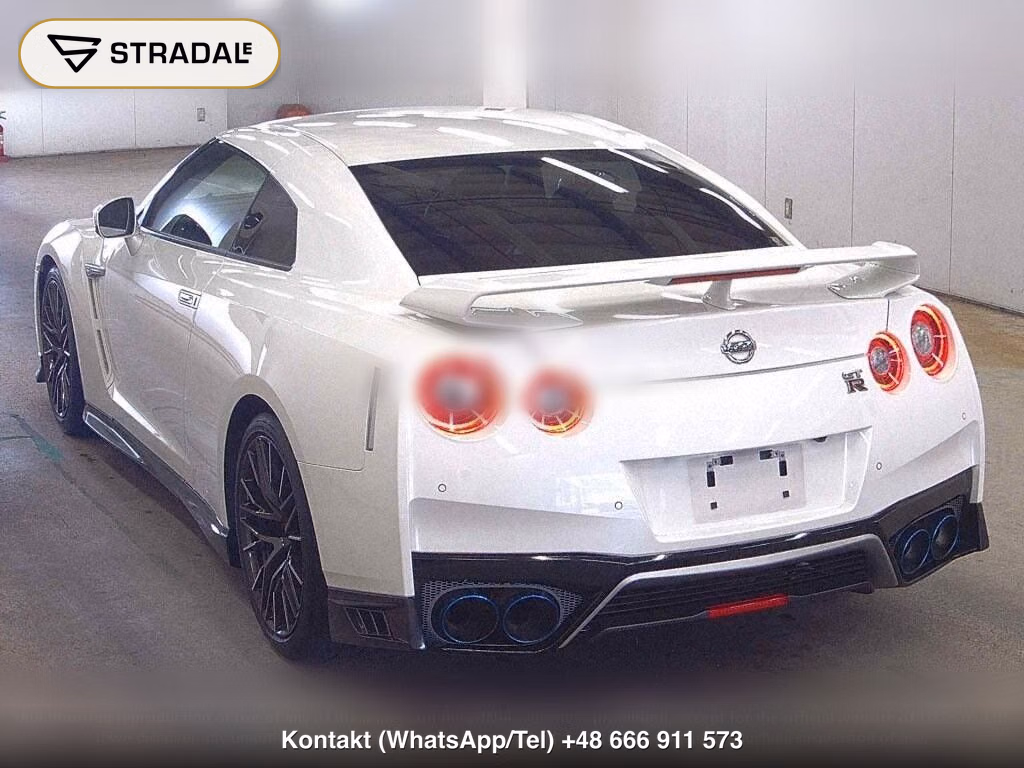 NISSAN GT-R 4WD BLACK EDITION, miniaturka 3