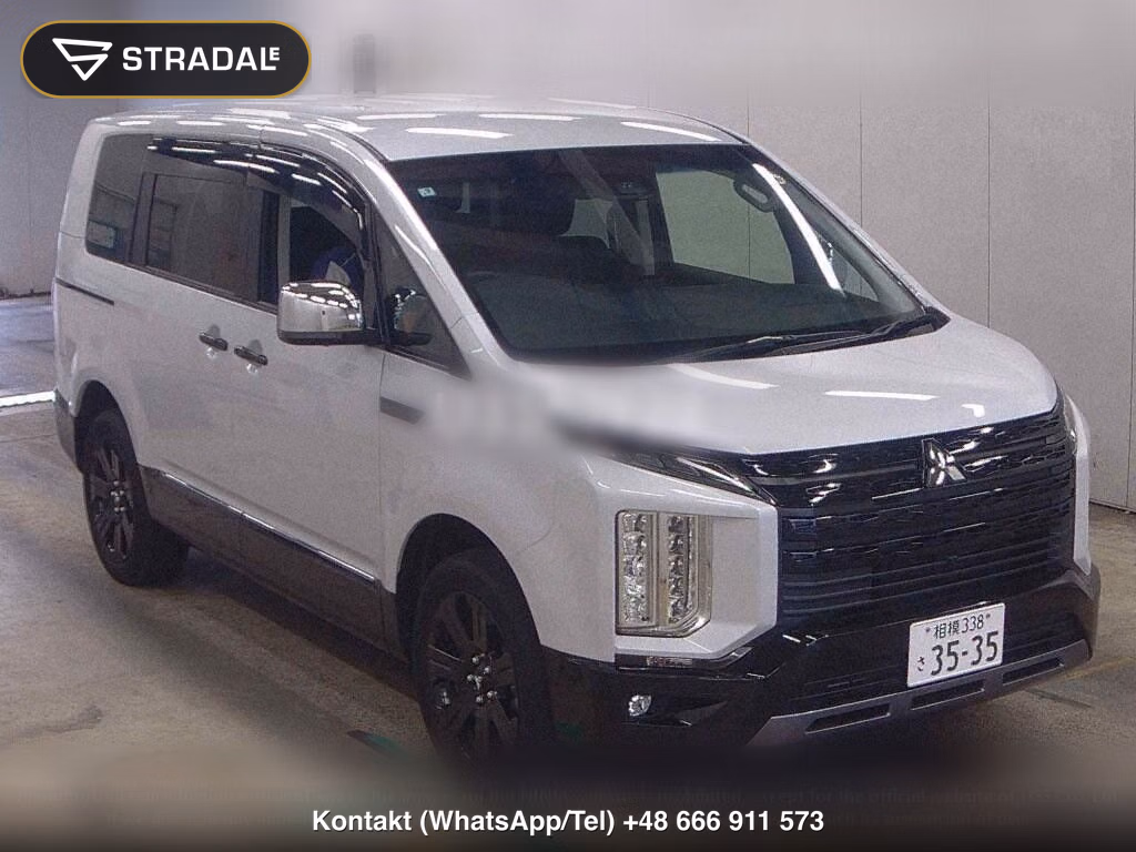 MITSUBISHI DELICA D:5 4WD CHAMONIX, miniaturka 2