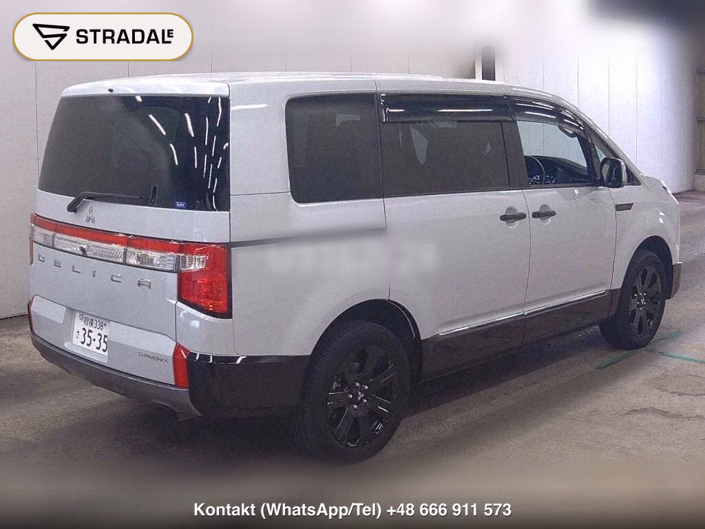 MITSUBISHI DELICA D:5 4WD CHAMONIX, miniaturka 6