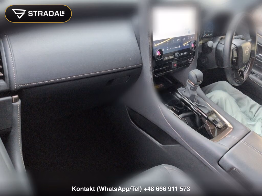 TOYOTA ALPHARD Z, miniaturka 4